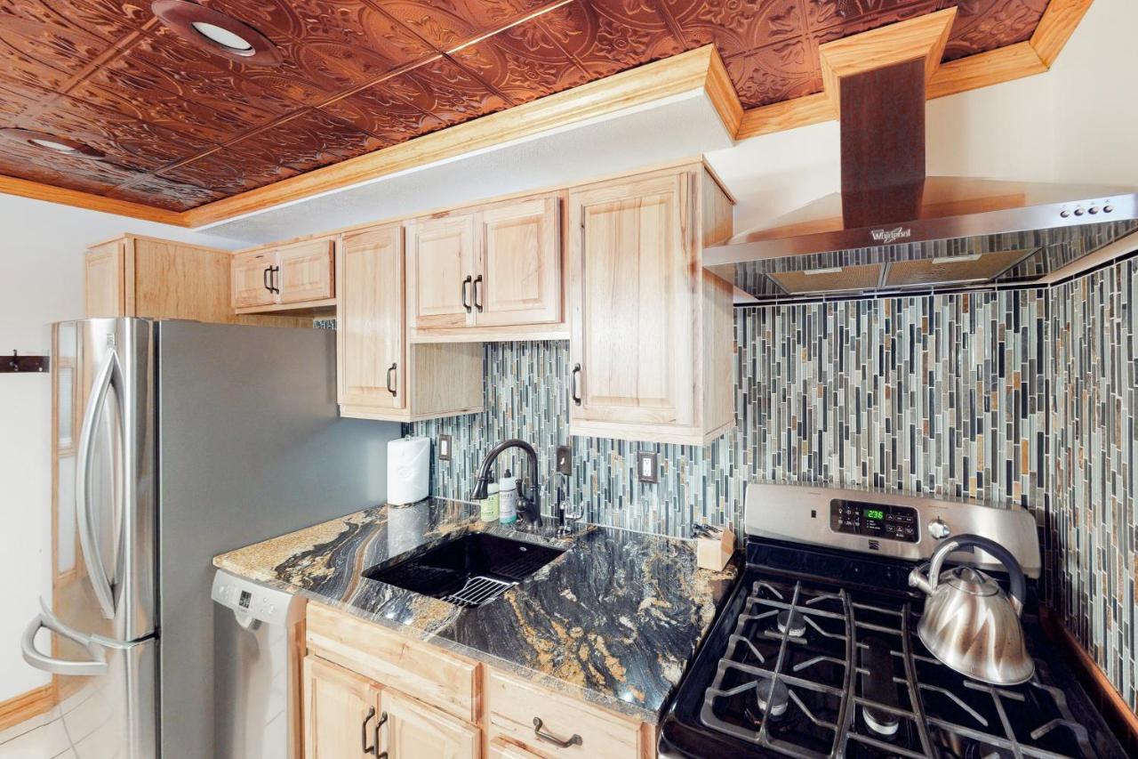 Grand Avenue Retreat Villa Bozeman Luaran gambar